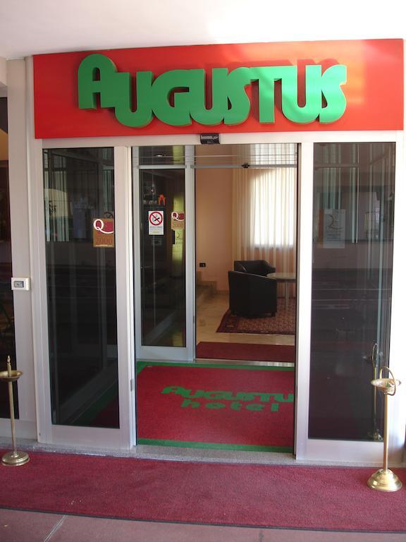 Augustus Hotel Biella Eksteriør bilde